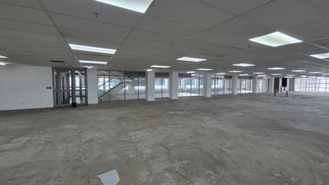 16 Fredman & 18 Fredman Dr, Sandton - Office Space - White Boxed - 1958m² (15)